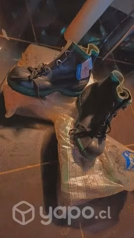 Cubre calzado marca bata - Imagen 4