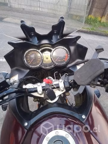 Suzuki v-strom cc1000