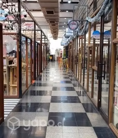 Arriendo local comercial en Alameda