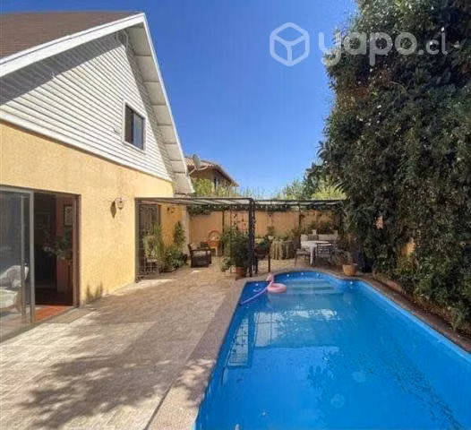 Se vende casa en Peñalolen