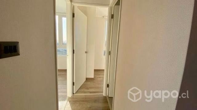 Arriendo Depto Nuevo Laguna Oriente