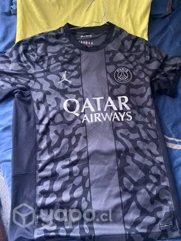 CAMISETAS ORIGINALES solo las ocupe 2 veces