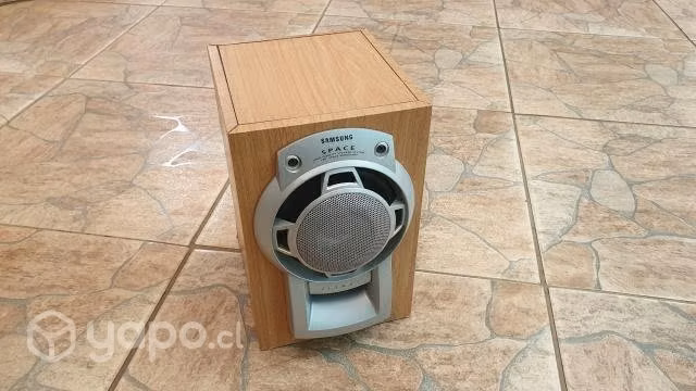 Parlante samsung (solo uno)