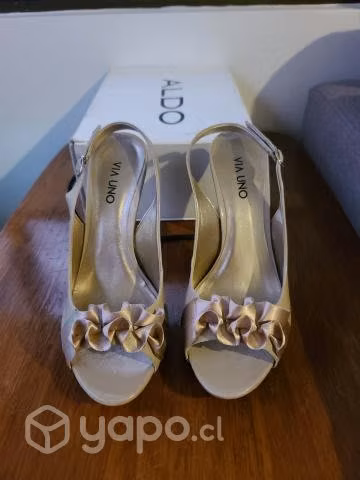 Elegantes Zapatos Vía Uno - Imagen 2