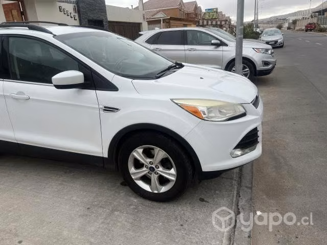 Ford escape ecobos 2.0 año 2015