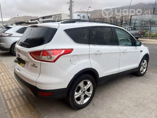 Ford escape ecobos 2.0 año 2015