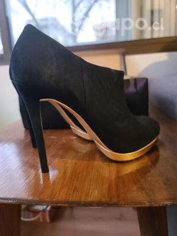 Zapatos Prüne nuevos - Imagen 2