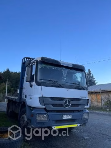 Mercedes Benz Actros 3341