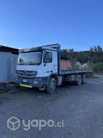 Mercedes Benz Actros 3341