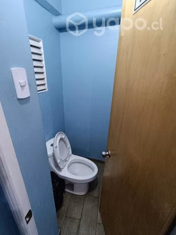 Se arrienda habitación en pleno centro Valparaíso