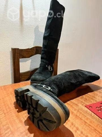 Botas bucaneras de Gamuza