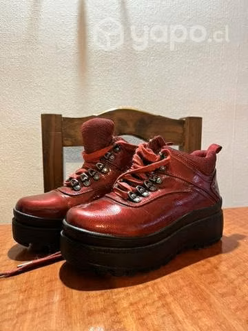 Botines Charol Rojo