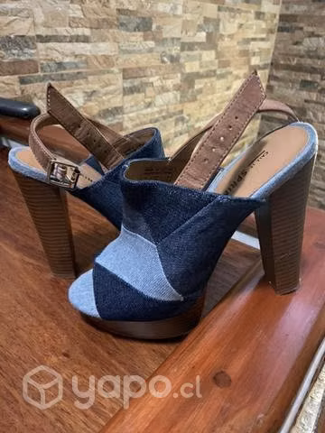 Sandalia de jeans y taco madera call it spring 35