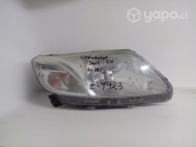 Optico rh chevrolet sail 2010-2015