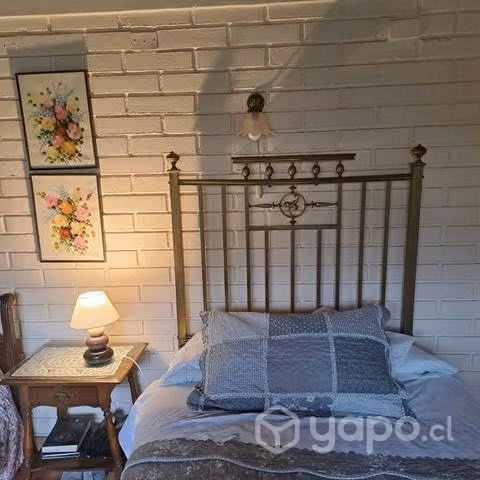 Cama de bronce