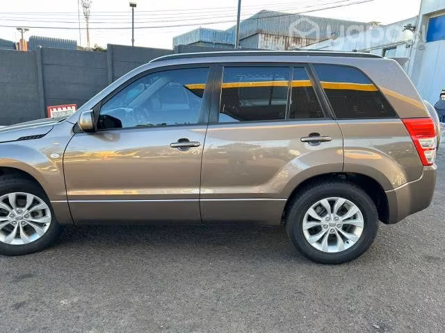 Suzuki grand nomade 2018