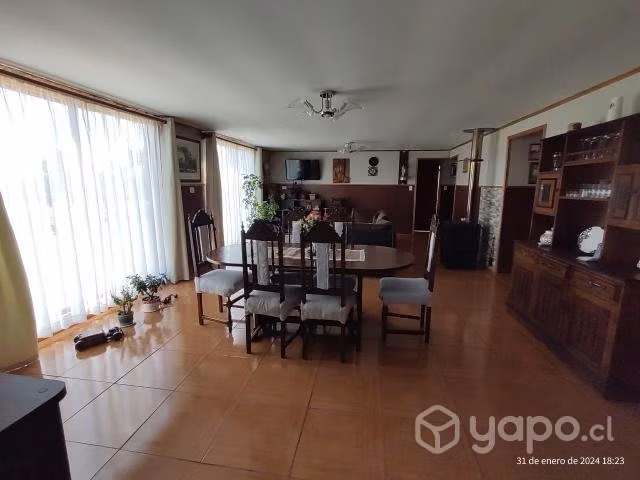 Parcela con amplia casa, San Ramón.padre las casas