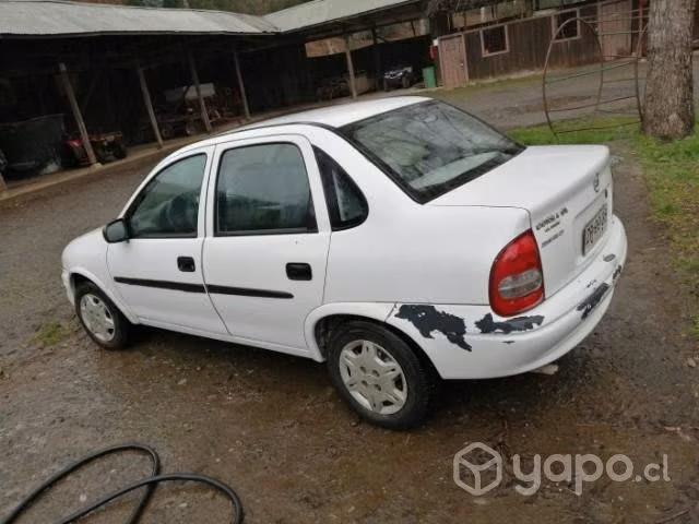 Auto Chevrolet corsa año 2006