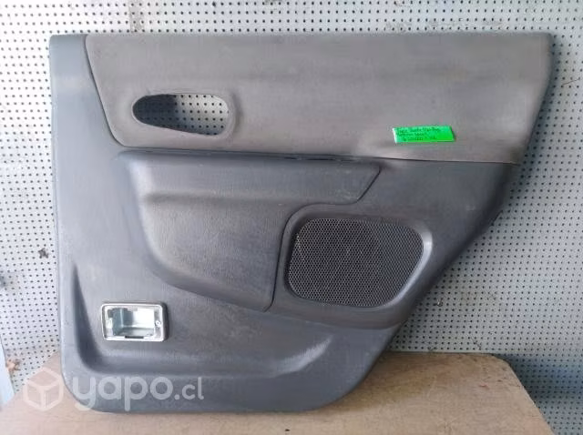 Tapiz puerta trasera derecha Mitsubishi Montero S