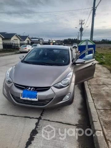 Hyundai elantra 2003 top de linea
