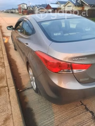 Hyundai elantra 2003 top de linea
