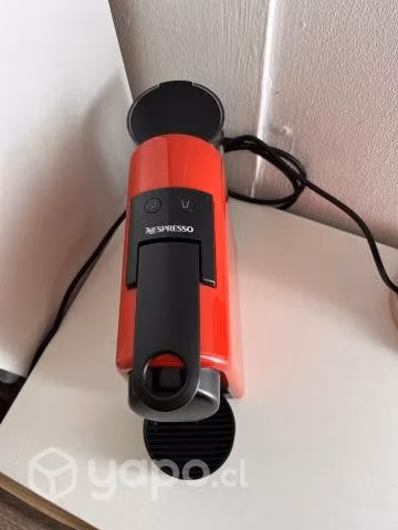 Cafetera Esenssa Mini Nespresso