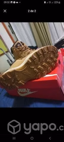 NIKE manoa leahther originales
