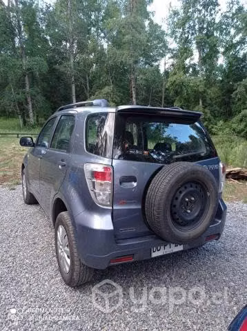 Daihatsu terios wild 1.5 2011