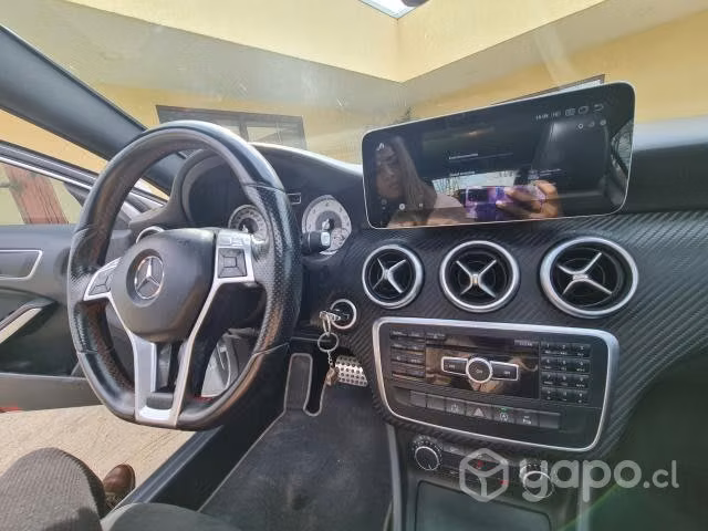 Mercedes Benz 2015