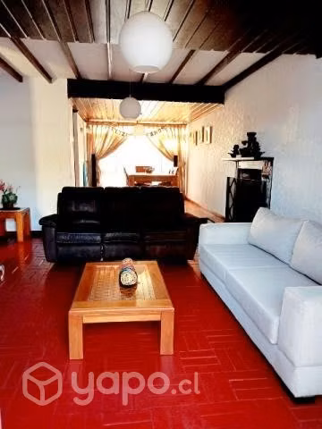 Linda y amplia casa a pasos del centro melipilla