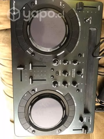 Mesa DJ Wego 4 Pioneer
