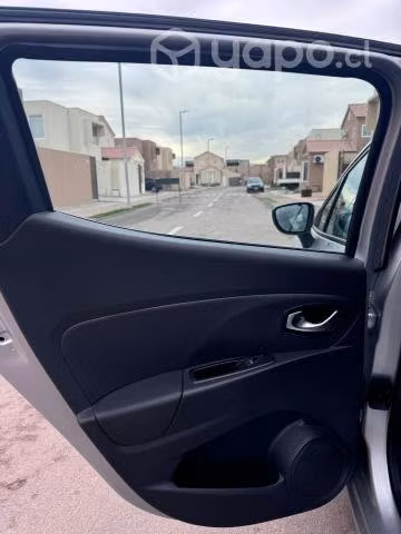 Renault clio 2018 - Imagen 8