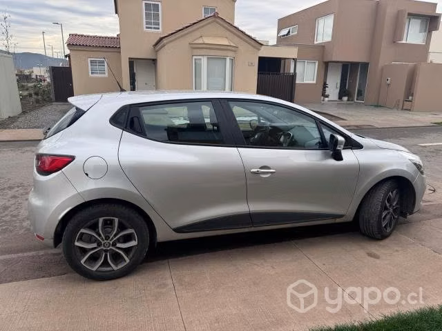 Renault clio 2018 - Imagen 5
