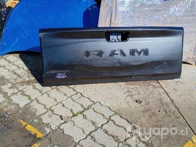 Portalon Dodge RAM ORIGINAL de aluminio - Imagen 3