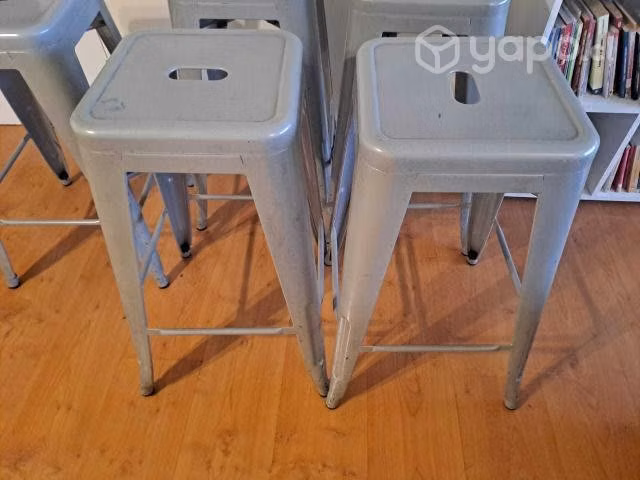 Lindos pisos taburetes