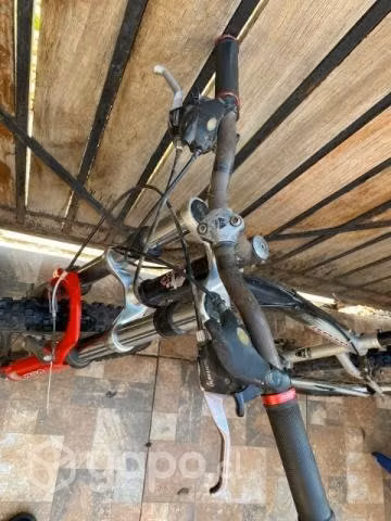 Bicicleta para descenso - Imagen 2