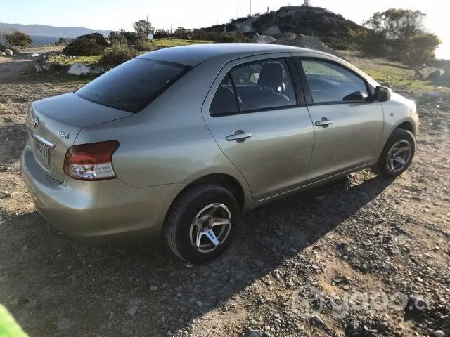 Toyota yaris 2007