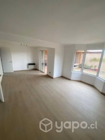 Arriendo Casa en condominio
