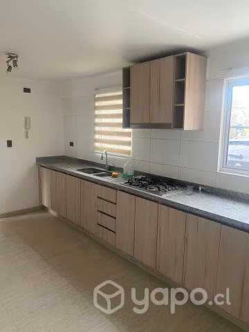 Arriendo Casa en condominio