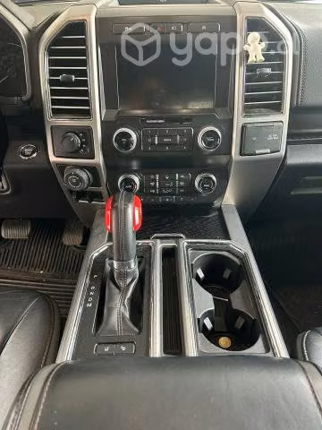 FORD F150 Platinium 4x4 3.5 L año 2020