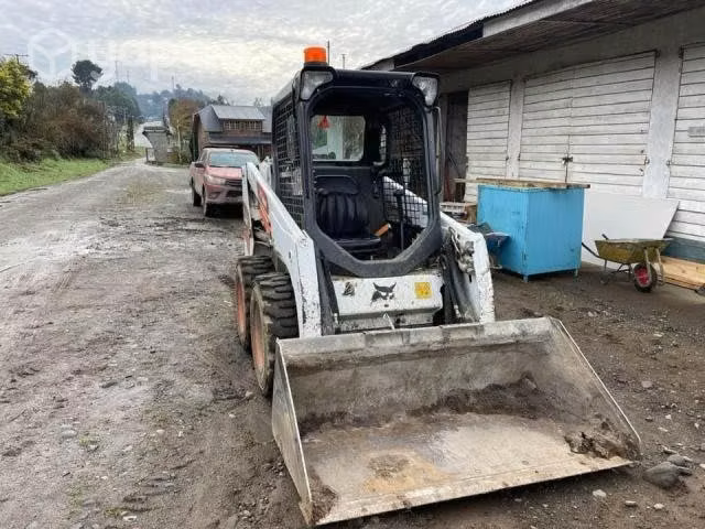 Minicargador