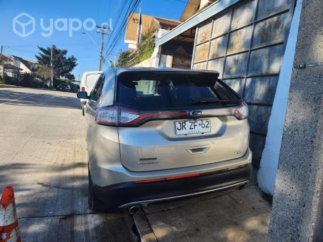 Ford edge titaniun