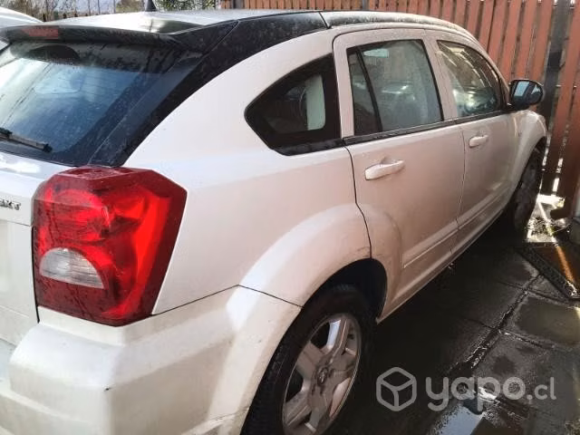 Vendo Dodge caliber 2009 o permuto - Imagen 4