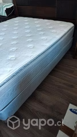 Cama box spring rosen 2pl respaldo 2 veladores