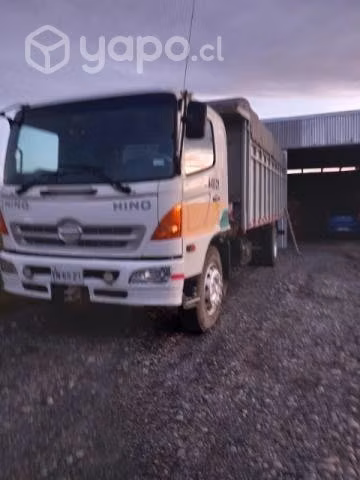Sevende camion hino