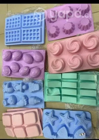 Variedad de moldes. De silocona y de acero - Imagen 4