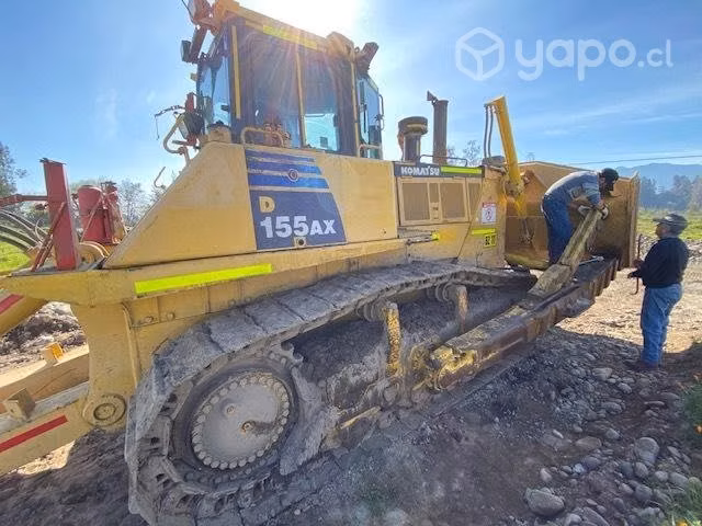 Bulldozer Komatsu D155AX5 D8 con Operador