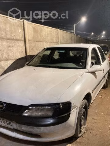 Se vende opel vectra 1998