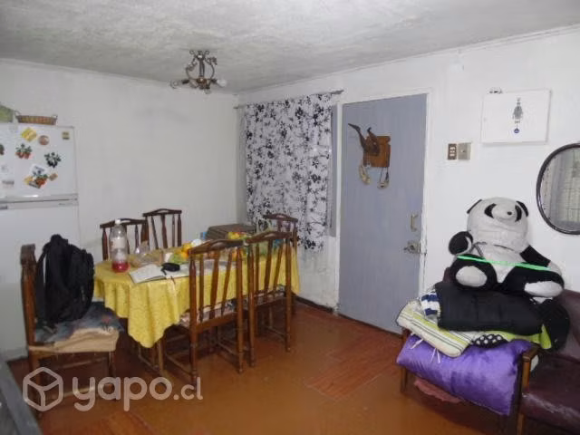 Barrio seguro, casa solida cerca metro conchali