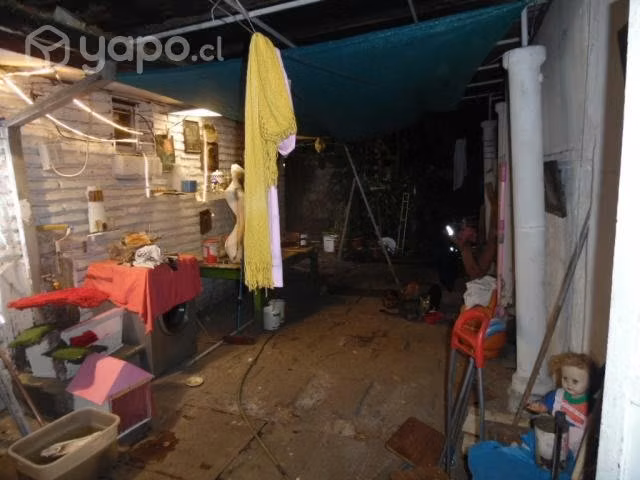 Barrio seguro, casa solida cerca metro conchali